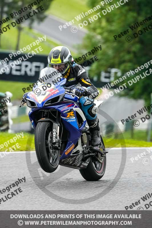 cadwell no limits trackday;cadwell park;cadwell park photographs;cadwell trackday photographs;enduro digital images;event digital images;eventdigitalimages;no limits trackdays;peter wileman photography;racing digital images;trackday digital images;trackday photos